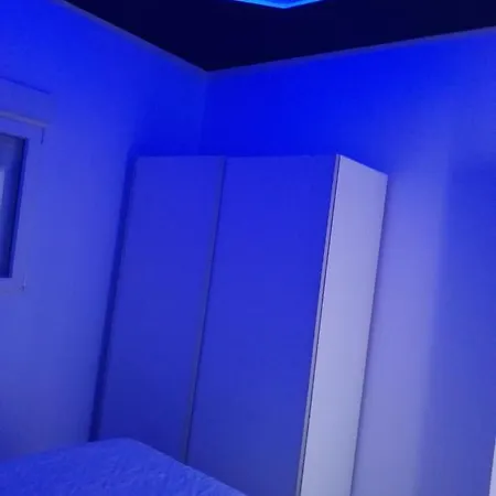 度假居 White Relax House For 6 - Pool & Spa Prive 奇克拉纳－德拉弗龙特拉