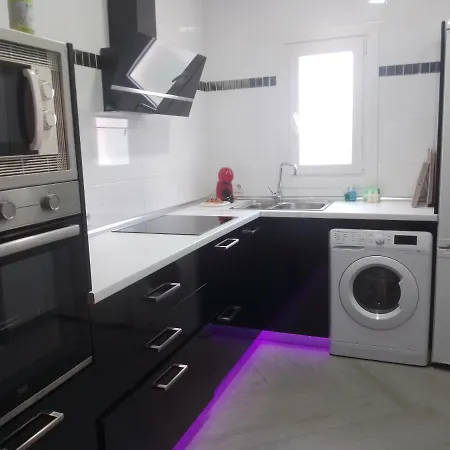 White Relax House For 6 - Pool & Spa Prive 度假居